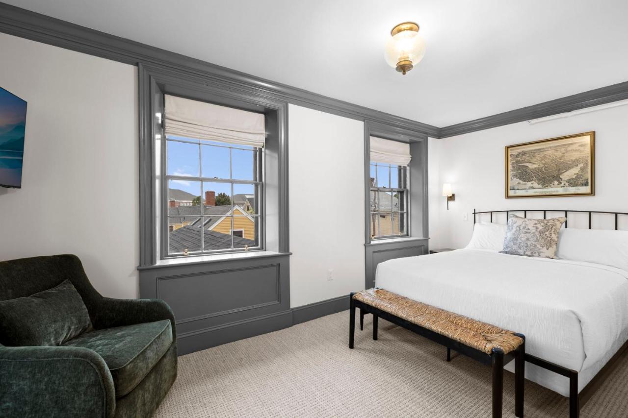 The Davenport Inn Portsmouth Exterior photo